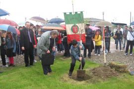 Planting of the tree in honour of Giacomo Gorrini